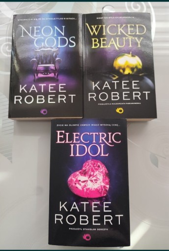 Zdjęcie oferty: Neon Gods Katee Robert 