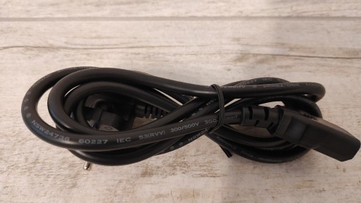 Zdjęcie oferty: Kabel zasilający do komputera / monitora ATX 1,8m