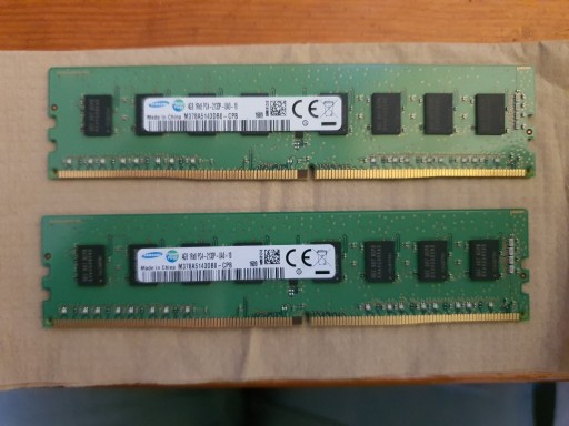 Zdjęcie oferty: Pamięć DDR4 Samsung 8 GB 2133 MHz M378A5143DB0-CPB