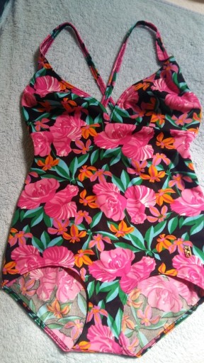 Zdjęcie oferty: Kostium kąpielowy 46 strój w kwiaty retro vintage