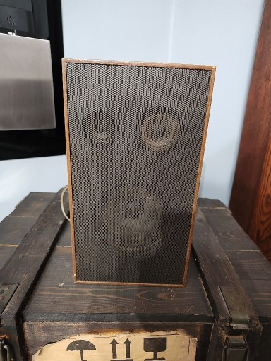 Zdjęcie oferty: Kolumna Stereo  Nabo Akustik  HiFi-Box N 60/3