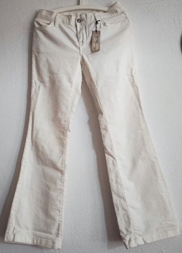 Zdjęcie oferty: NOWE białe spodnie Gap 30/32 jeans 
