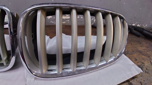 Zdjęcie oferty: BMW X5 X6 E70 E71 nerka prawa lewa grill Atrapa