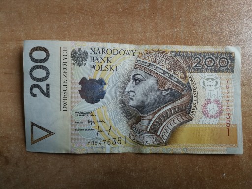 Zdjęcie oferty: Banknot 200 zł, Seria YB, 1994