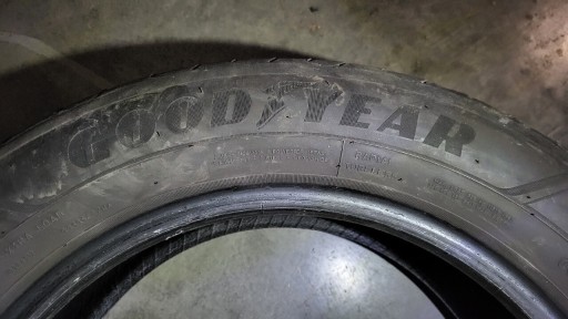 Zdjęcie oferty: Opony Goodyear EfficientGrip Perf 2 225/55R17 2szt