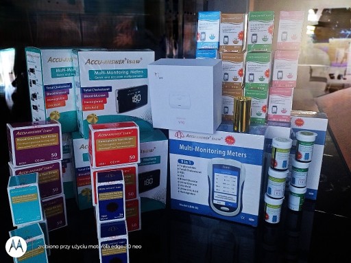 Zdjęcie oferty: miernik glukometry4w1 lub 9w1oraz paski testowe cholesterol, hemoglobina it