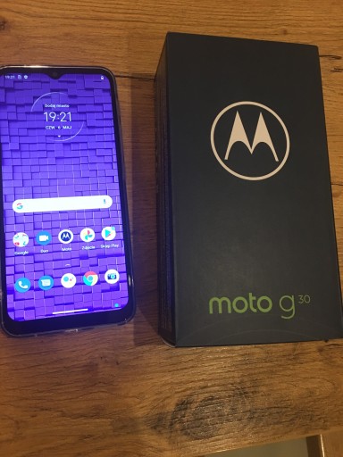 Zdjęcie oferty: Sprzedam nowy telefon Motorola moto g 30