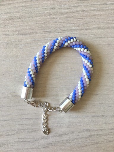 Zdjęcie oferty: Niebieska bransoletka, sznur szydełkowo-koralikowy
