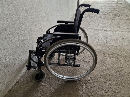 Zdjęcie oferty: Wózek inwalidzki  Meyra lekki
