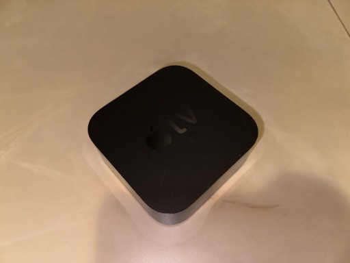 Zdjęcie oferty: Apple TV 4K 1st gen 64 GB WiFI A1842 MP7P2