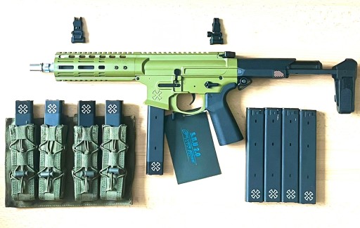 Zdjęcie oferty: FULL NOVESKE SPACE INVADER PISTOL - BAZOOKA GREEN