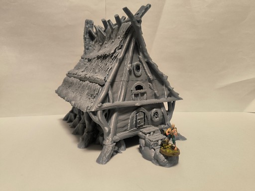Zdjęcie oferty: Domek bagienny niziołków (Halfling swamp house)1 makieta diorama D&D