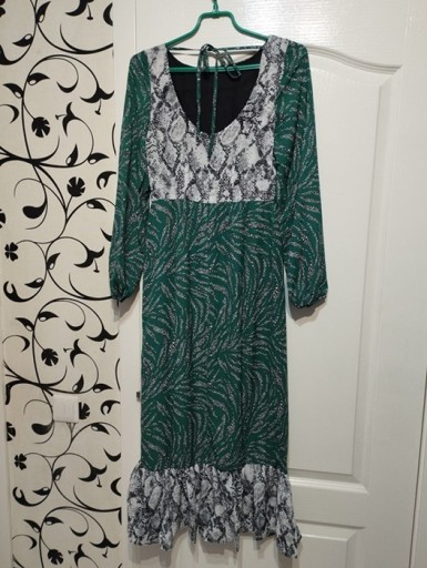 Zdjęcie oferty: Zielona długa sukienka S