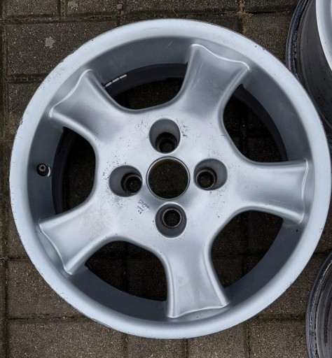 Zdjęcie oferty: Felga Aluett 15 4x100 Opel VW Renault