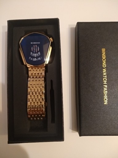 Zdjęcie oferty: Zegarek męski kolor złoty
