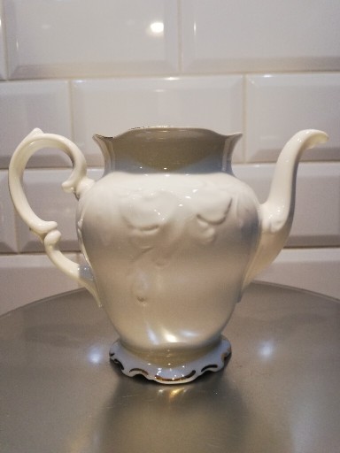 Zdjęcie oferty: Porcelanowy dzbanek - ceramika Wałbrzych