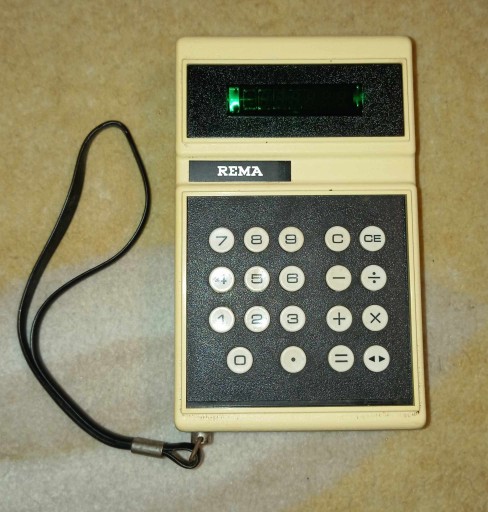 Zdjęcie oferty: Stary kalkulator japoński REMA + skórzane etui