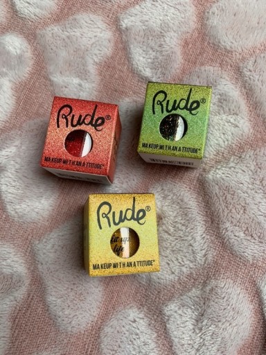 Zdjęcie oferty: Trzy nowe glittery brokaty Rude cosmetics