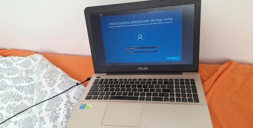 Zdjęcie oferty: Laptop ASUS i7 uzywany