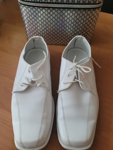 Zdjęcie oferty: Buty skórzane rozm. 37