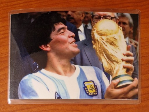 Zdjęcie oferty: Argentyna-D.Maradona-z 1986roku(piłka nożna)(FOTO)