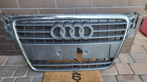 Zdjęcie oferty: Grill Audi A4 B8 2011r