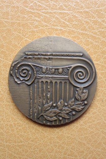 Zdjęcie oferty: Medal Grecja głowica jońska konserwacja