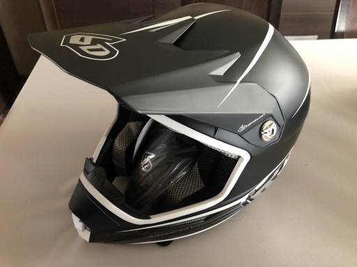 Zdjęcie oferty: Kask Motocyklowy Quad Cross 6D ATR-1 YOUTH Small