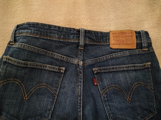 Zdjęcie oferty: Levi's spodnie jeansy granatowe Levis