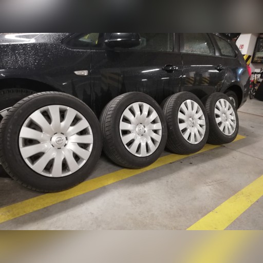 Zdjęcie oferty: Felgi 5x115 Opel Astra J + opony letnie Goodyear 