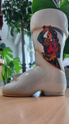 Zdjęcie oferty: Ceramiczny but bucik ozdobny niemiecki GDR