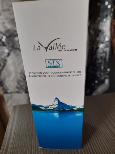 Zdjęcie oferty: Lavallee szwajcarskie serum do twarzy 