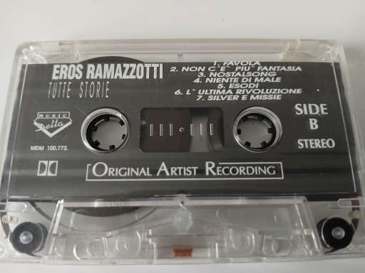 Zdjęcie oferty: EROS RAMAZZOTTI TUTTE STORIE KASETA MAGNETOFONOW( BRAK OKŁADKI)