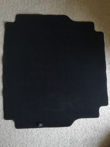 Zdjęcie oferty: Wykładzina mata dywan bagażnika W205 kombi Cklasa 