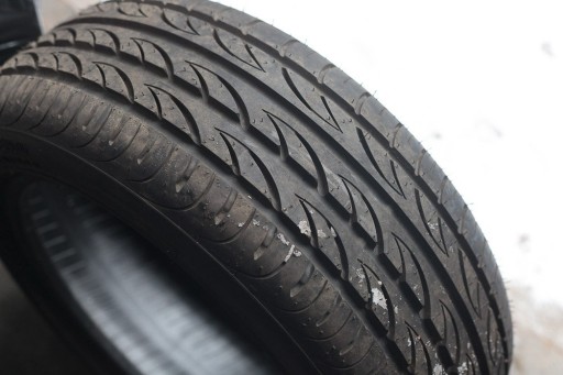 Zdjęcie oferty: Opona Pirelli P Zero Nero 205 50 16