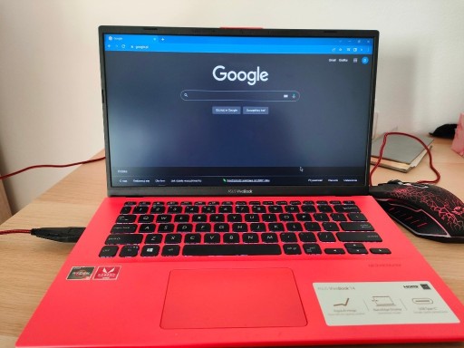 Zdjęcie oferty: Asus VivoBook 14"