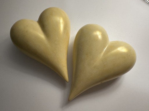 Zdjęcie oferty: Ceramiczne złote serca