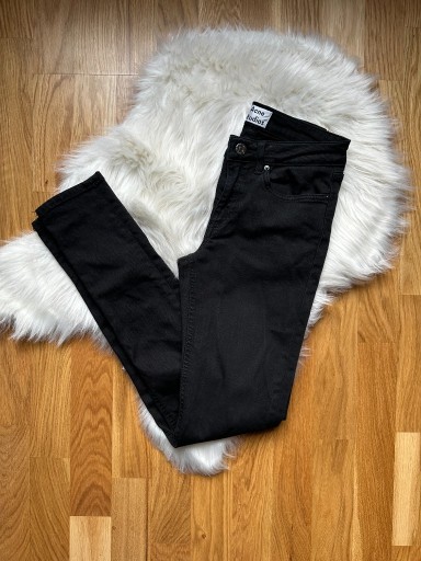 Zdjęcie oferty: Acne Studios 25/34 czarne spodnie jeansy rurki