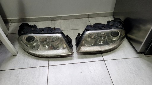 Zdjęcie oferty: Lampy xenon vw passat b5fl lewa+prawa komplet