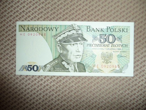 Zdjęcie oferty: Banknot widoczny na zdjęciu 50 zł 1988 rok