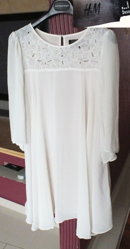 Zdjęcie oferty: H&M śliczna sukieneczka ecru  r.38