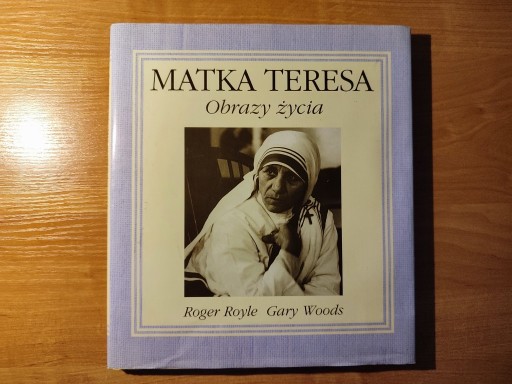 Zdjęcie oferty: Matka Teresa obrazy życia, biografia