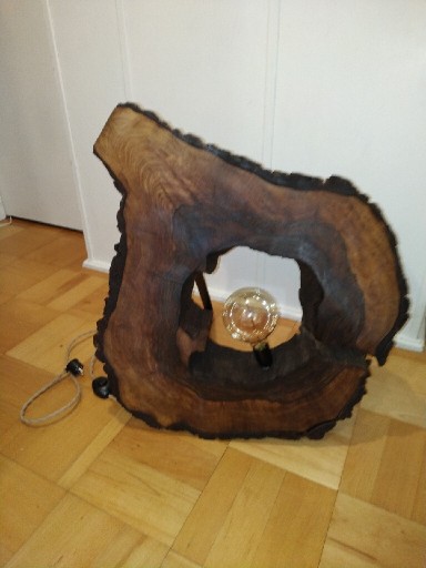 Zdjęcie oferty: Duża lampa stojąca, loft, drewniana, orzech włoski