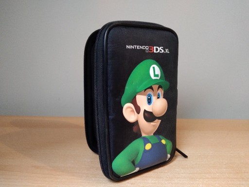 Zdjęcie oferty: Etui pokrowiec Nintendo 3DS XL 