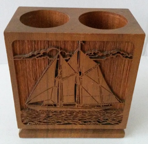 Zdjęcie oferty: Organizer na pióro biurko American walnut orzech