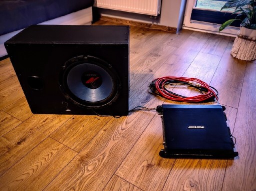 Zdjęcie oferty: Wzmacniacz Alpine 600w, bass Kenwood 500w kable