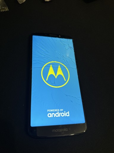 Zdjęcie oferty: Mototola Moto E5 Plus