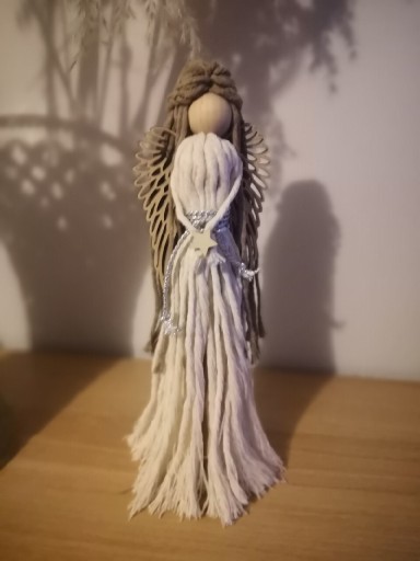 Zdjęcie oferty: Makrama anioły stojące ze sznurka bawełnianego 