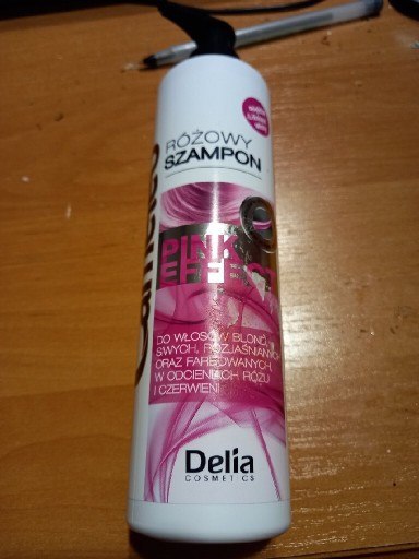 Zdjęcie oferty: Różowy szampon do włosów 