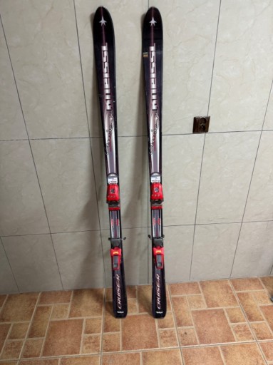 Zdjęcie oferty: Narty 168 cm zima